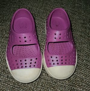 Girls native shoes sz5